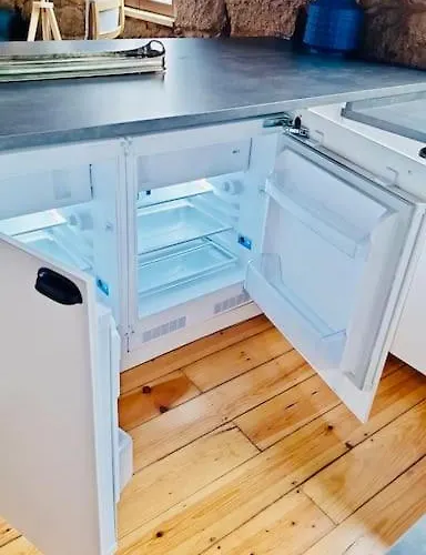 Charming 2br W Terrace & Garden Porto